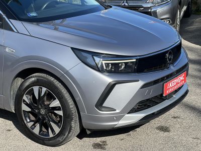 OPEL GRANDLAND 1.2 T Ultimate (Automata) 92e km. M.o.-i. LED. Memória. Üléshűtés. 360 fokos kamera. Carplay!