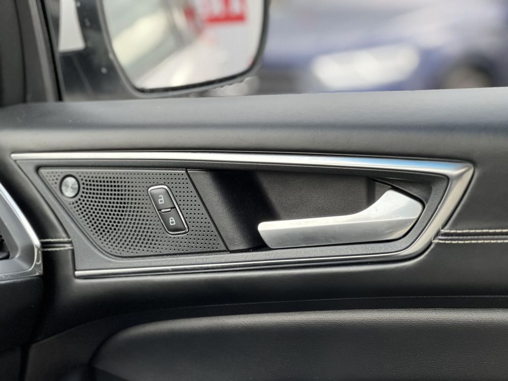 FORD EDGE 2.0 EcoBlue Bi-Turbo Vignale (Automata) Bang and Olufsen Üléshűtés Memória Világos bőrbelső Magas felszereltség!