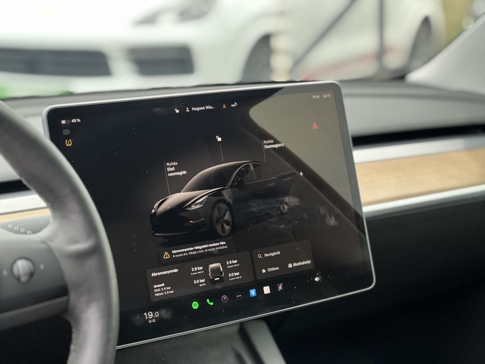 TESLA MODEL 3 Long Range AWD (Automata) Ryzen proci. 510 km hatótáv. garancia!