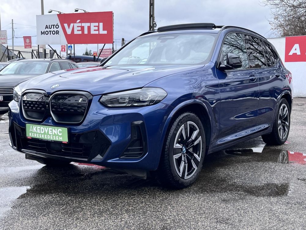 BMW IX3 73,9kWh M-sport Carplay Panoráma tető ÁFÁS-ÁR!