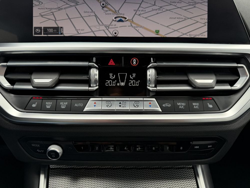 BMW 330e M Sport (Automata) Frissen szervizelt. Új téli gumik!