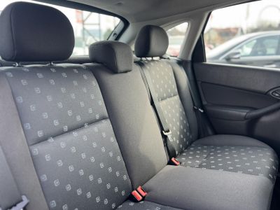 FORD FOCUS 1.4 Ambiente M.o.-i. 1.tul. Friss műszaki vizsga. Kifogástalan állapot!