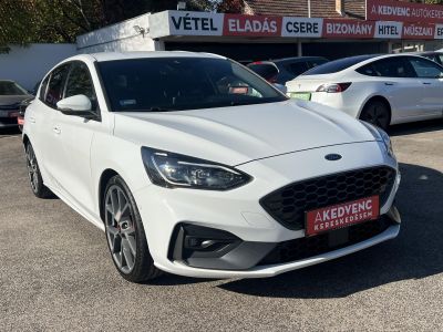 FORD FOCUS 2.3 EcoBoost ST Frissen szervizelt. RECARO. Carplay
