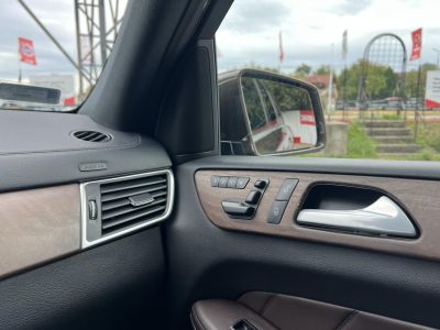 MERCEDES-BENZ GL 350 BlueTEC 4Matic (Automata) (7 személyes ) Magyarországi. AMG-csomag. Új légrugók!