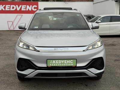 BYD ATTO 3 Design 60,4kWh LFP. M.o.-i. 1.tul. garanciális. panorámatető. világos belső!