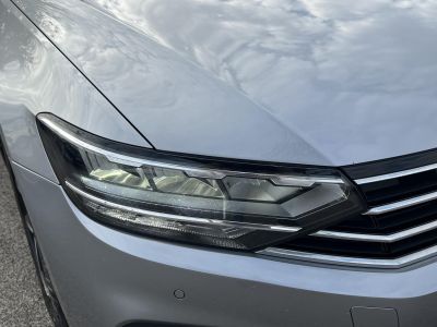 VOLKSWAGEN PASSAT VIII Variant 1.5 TSI ACT Business DSG 109e km. LED Távtartó Kamera Navi Ülésfűtés Bluetooth Téli-nyári kerék!