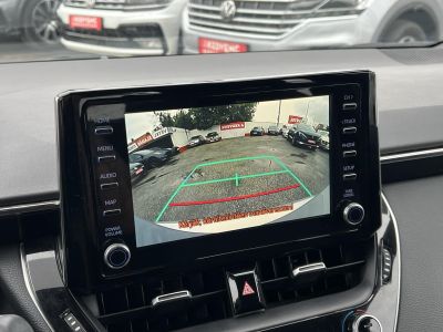 TOYOTA COROLLA 1.8 Hybrid Comfort Business e-CVT 80e km. tempomat. navigáció. ülésfűtés. kamera. digitklíma. 2 gyári kulcs!