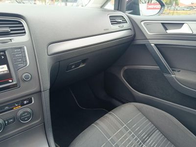 VOLKSWAGEN GOLF VII Variant 2.0 TDI BMT Comfortline Euro 6 Lounge Tempomat Digitklíma Ülésfűtés Bluetooth