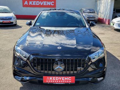 MERCEDES-BENZ E 200 9G-TRONIC Mild hybrid drive AMG Night Edition garanciális