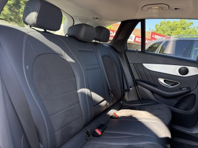 MERCEDES-BENZ GLC 220 d 4Matic 9G-TRONIC AMG csomag. LED Távtartó Head-Up Navi 360 kamera Bluetooth Megkímélt!