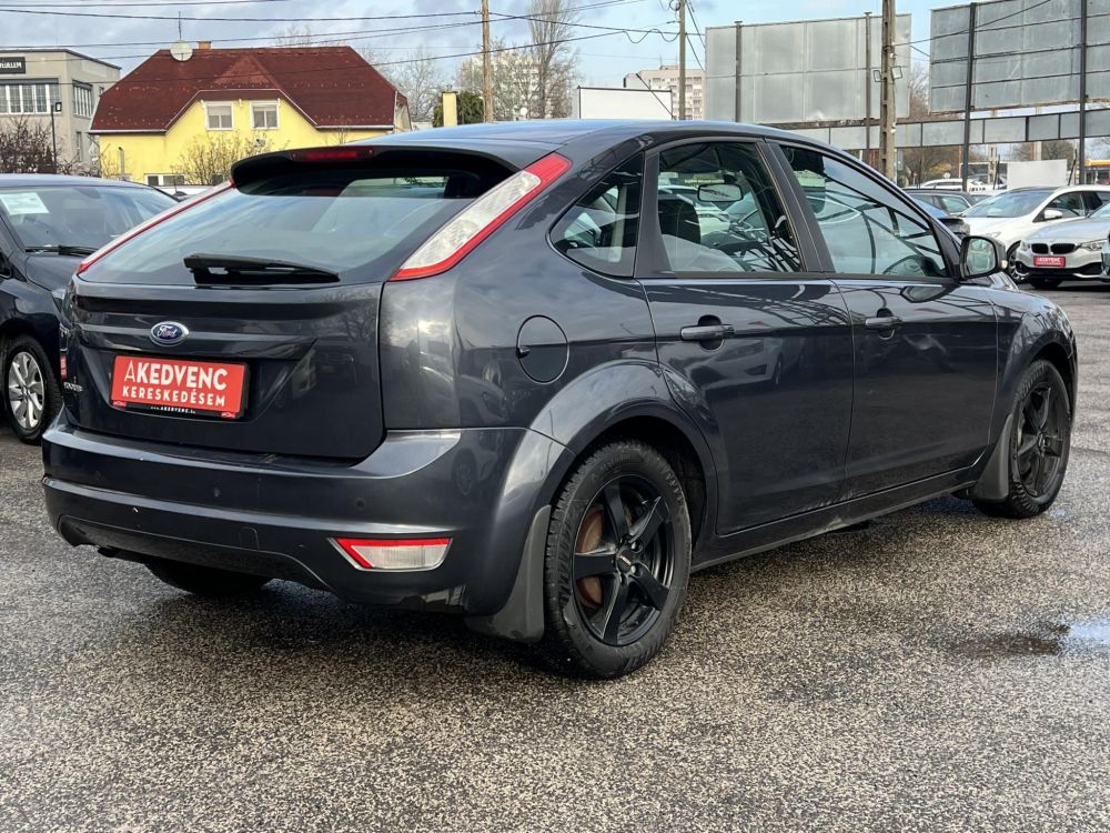 FORD FOCUS 1.6 Ghia (Automata) Klíma Tempomat Téli-nyári garnitúra!