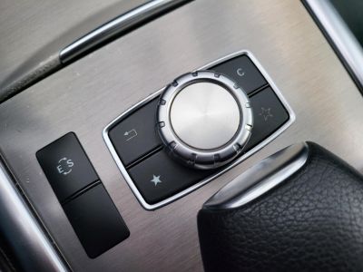 MERCEDES-BENZ E-OSZTÁLY E 200 Avantgarde (Automata) Napfénytető Ülésfűtés F1 váltó Bőr belső Ex taxi A LEGJOBB ÁRON!