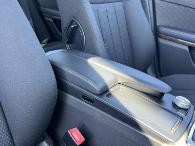 MERCEDES-BENZ E 200 CGI BlueEFFICIENCY Elegance (Automata) Gyári fényezés. Dokumentált előélet. Garantált 149e km!