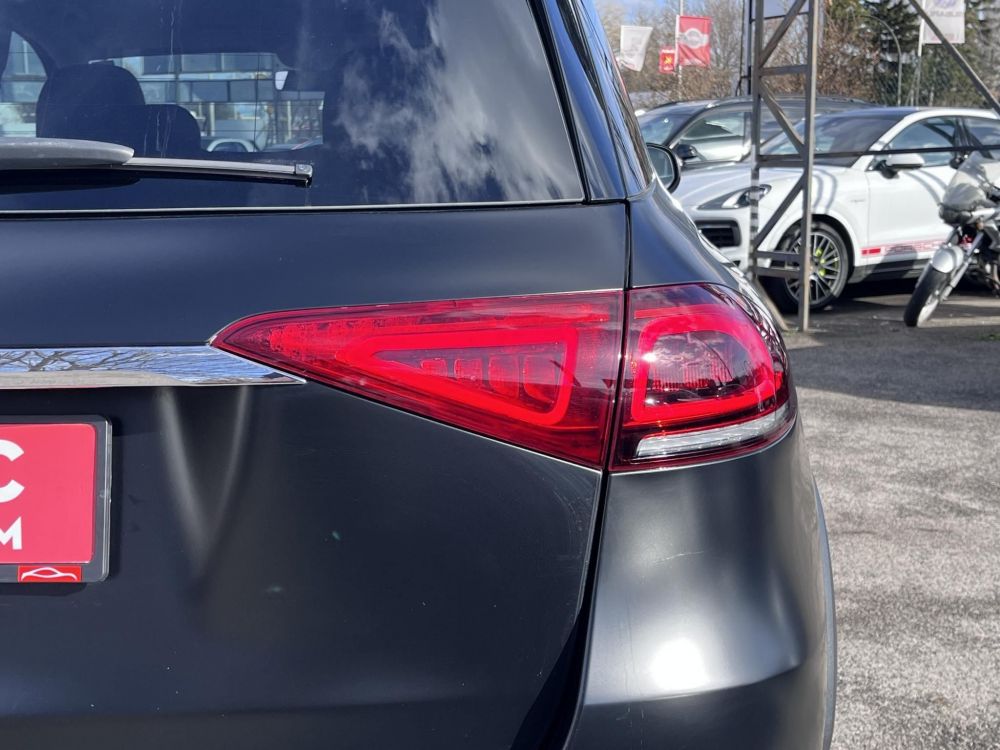 MERCEDES-BENZ GLE-OSZTÁLY GLE 300 d 4Matic 9G-TRONIC M.o.-i. márkaszervizelt. burmester. űléshűtés. memória. vonóhorog. carplay