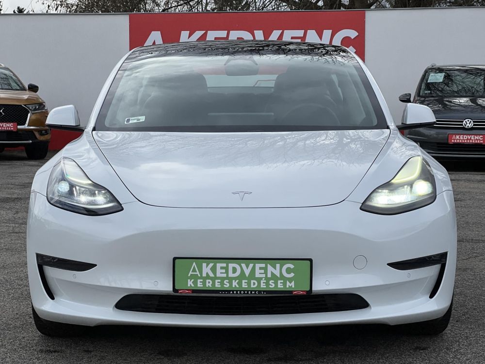 TESLA MODEL 3 Long Range AWD (Automata) 500km-es hatótáv. mátrix LED. garanciális. hőszívattyú. 4 évszakos gumik!