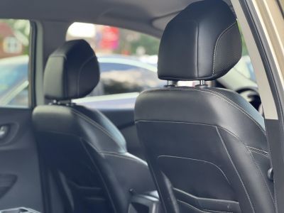 RENAULT KADJAR 1.2 TCe Energy Intens EDC Automata 85e km. Magyarországi. magas felszereltség!