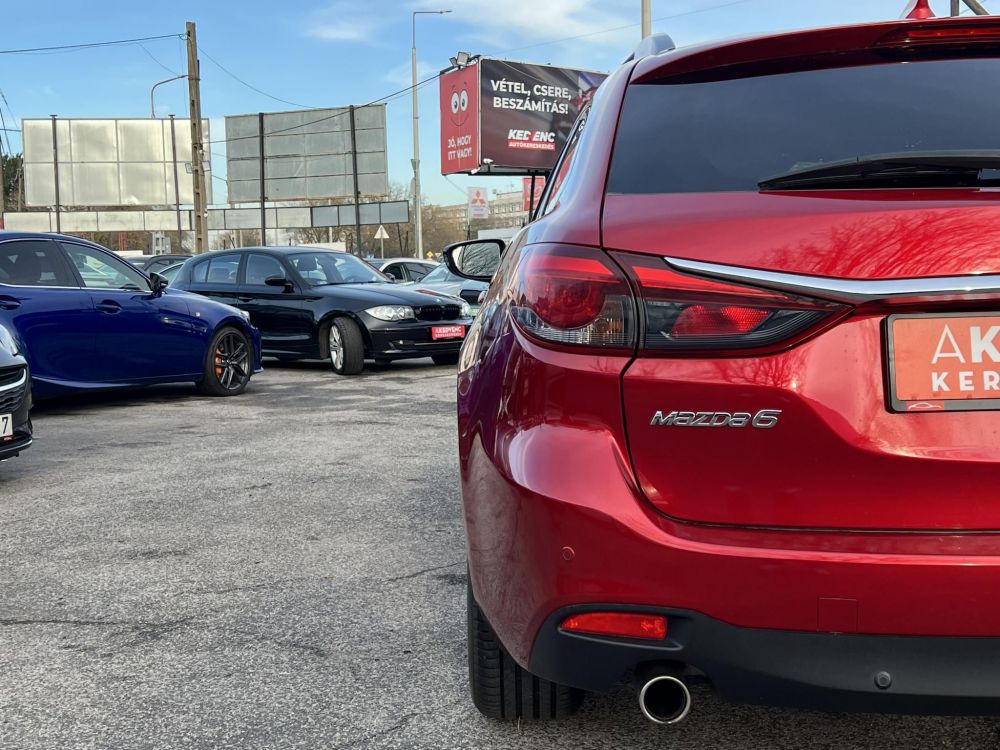 MAZDA 6 Sportkombi 2.2 CD Attraction M.o.-i. 1.tul. Tempomat Bluetooth Tolatóradar Márkaszervizelt!