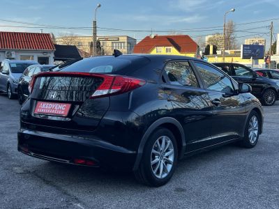 HONDA CIVIC 1.4 Comfort M.o-i. Klíma Tempomat Bluetooth Márkaszervizelt!