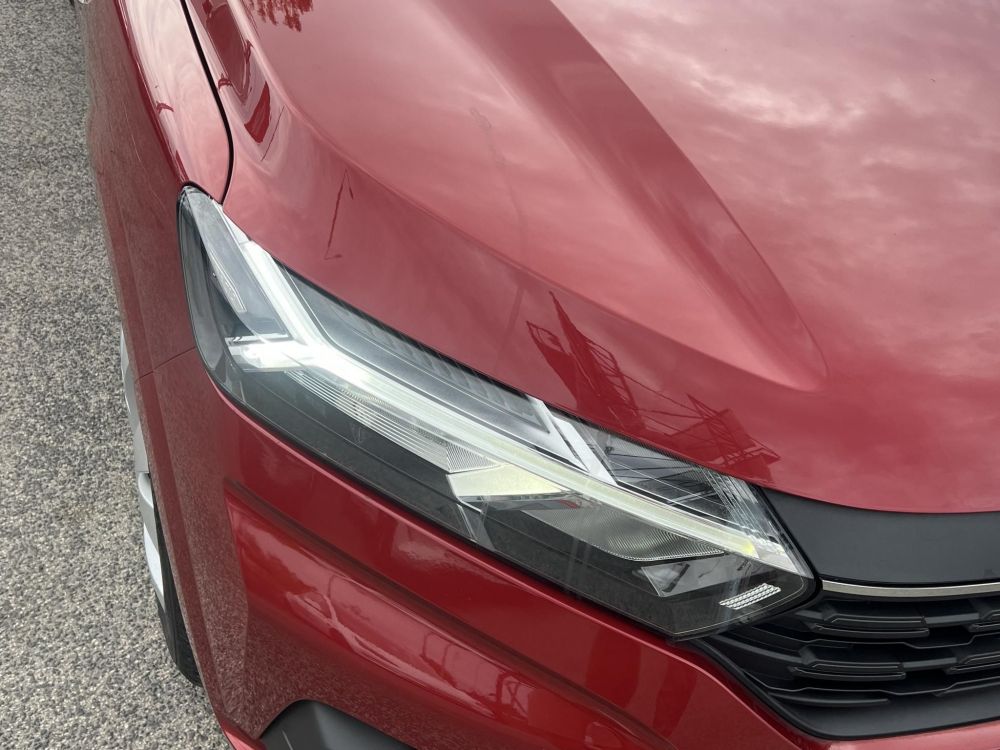 DACIA SANDERO 1.0 TCe Essential Magyarországi. Gyári fényezés. Végig vezetett szervizkönyv!