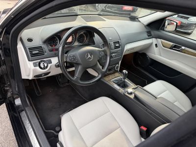MERCEDES-BENZ C 200 T CDI Avantgarde 146e km. faberakás. világos belső!