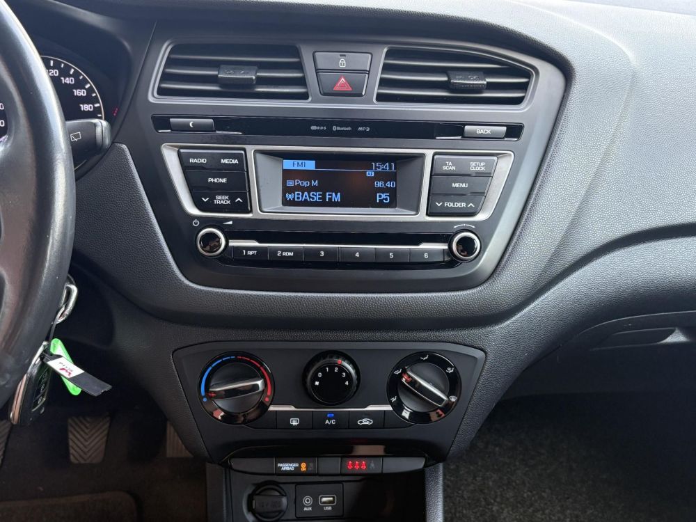 HYUNDAI I20 1.25 LP Comfort M.o.-i. Klíma Bluetooth ülésfűtés!