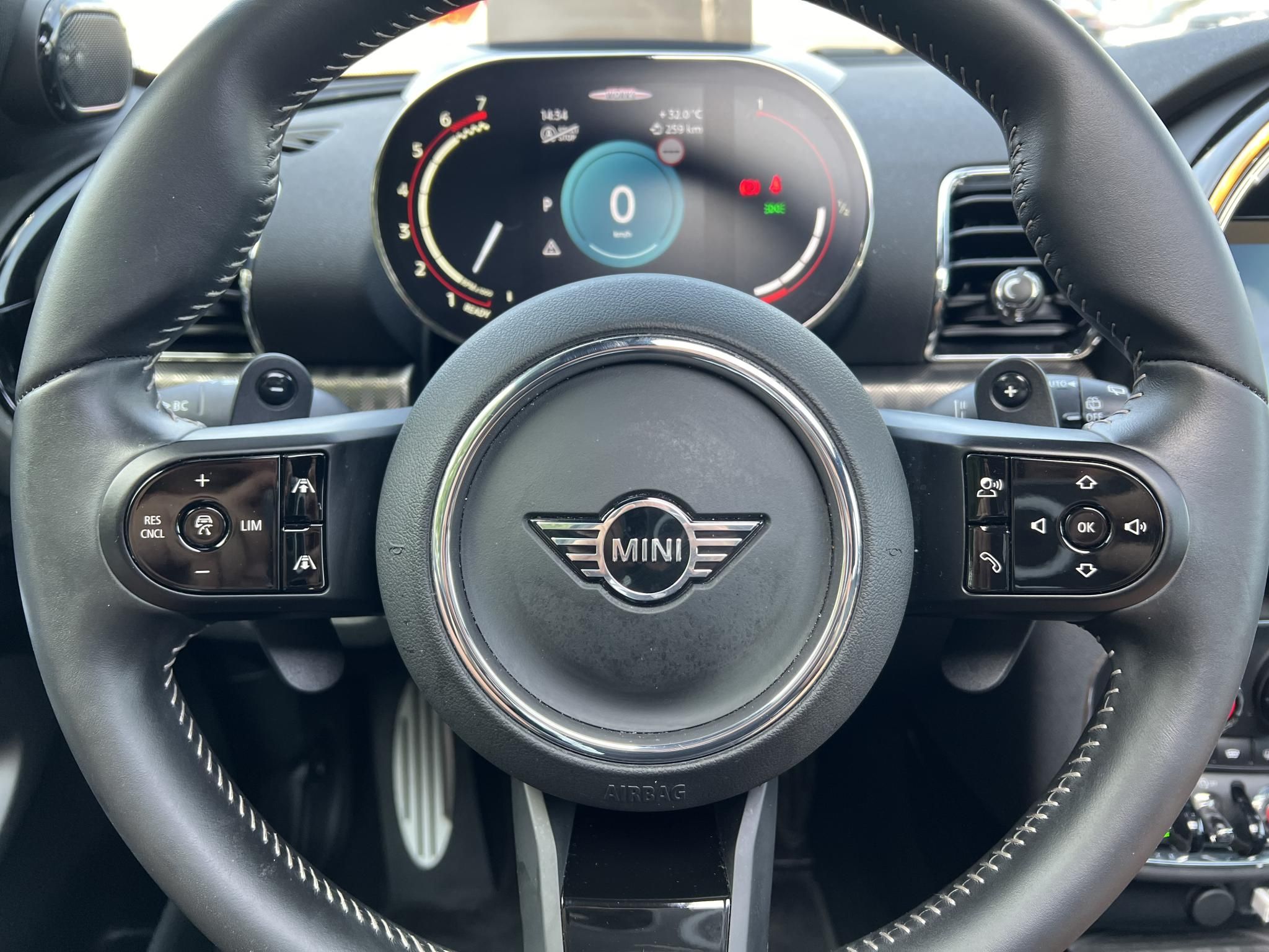 MINI CLUBMAN 2.0 John Cooper Works ALL4 (Automata) M.o.-i. 1.tul. garanciális. teljes felszereltség. sérülésmentes. carplay