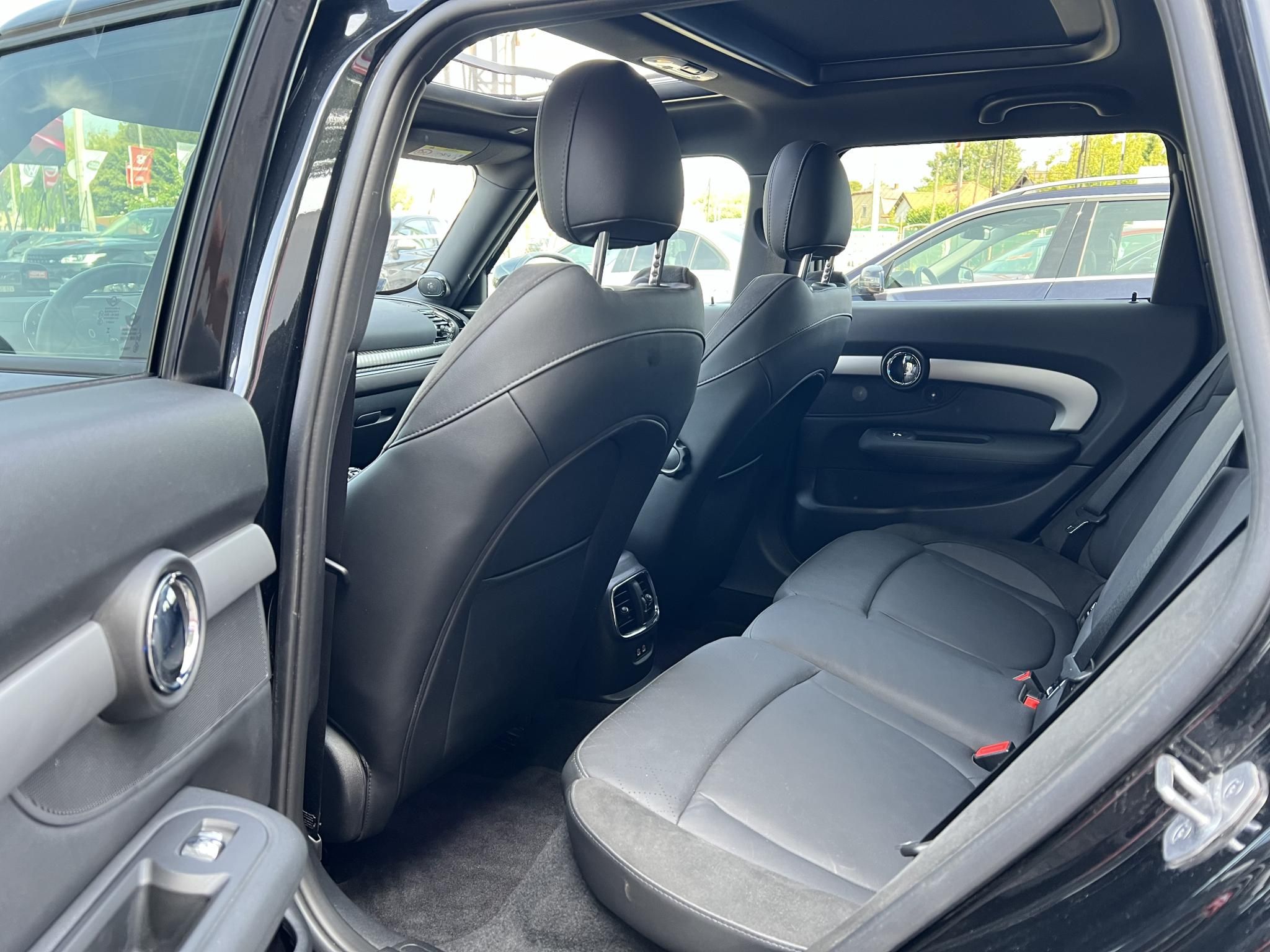 MINI CLUBMAN 2.0 John Cooper Works ALL4 (Automata) M.o.-i. 1.tul. garanciális. teljes felszereltség. sérülésmentes. carplay