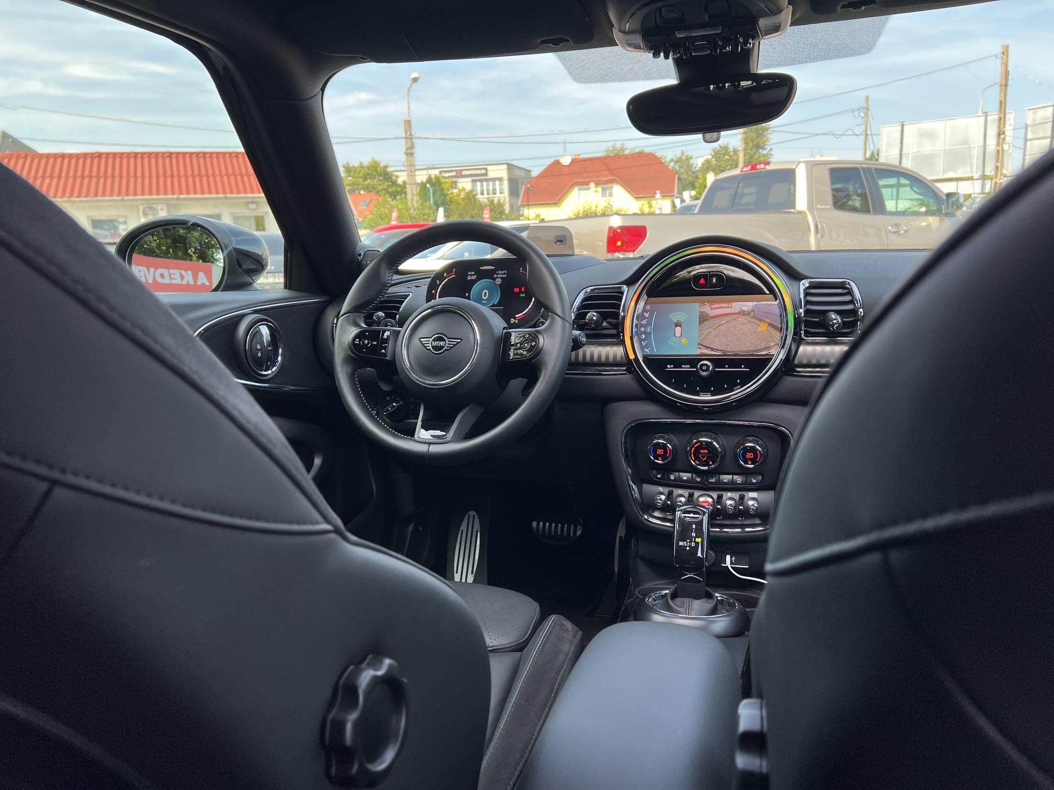 MINI CLUBMAN 2.0 John Cooper Works ALL4 (Automata) M.o.-i. 1.tul. garanciális. teljes felszereltség. sérülésmentes. carplay