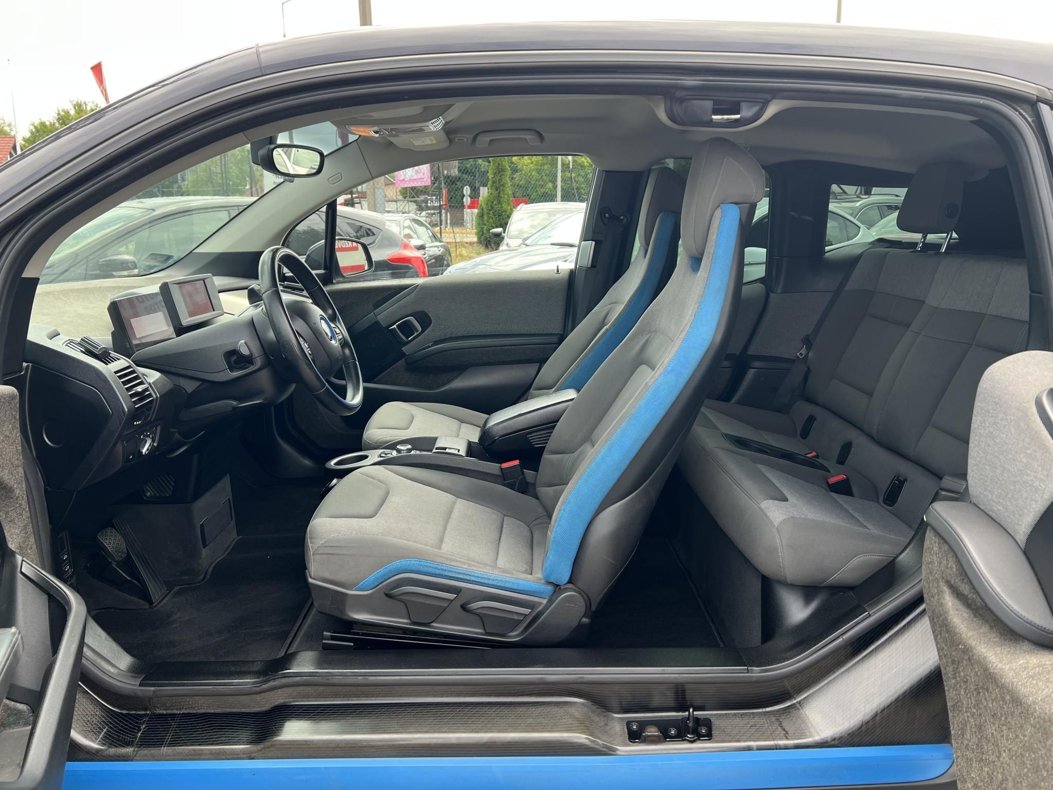 BMW I3 (Automata) 60Ah 100e km. Frissen szervizelt!