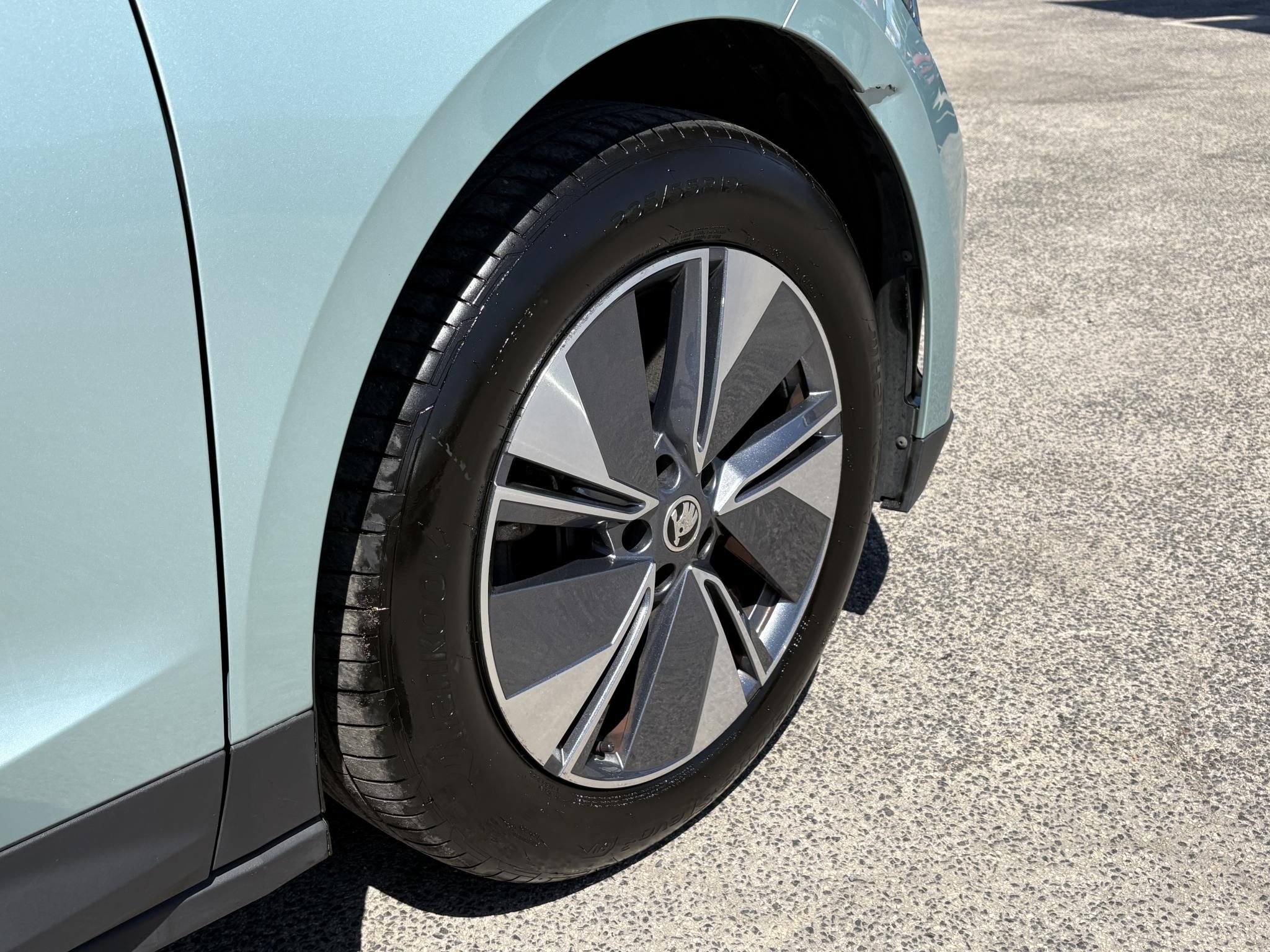 SKODA ENYAQ iV 60 400 km-es hatótáv. tágas beltér. kitűnő állapot. GARANCIA!