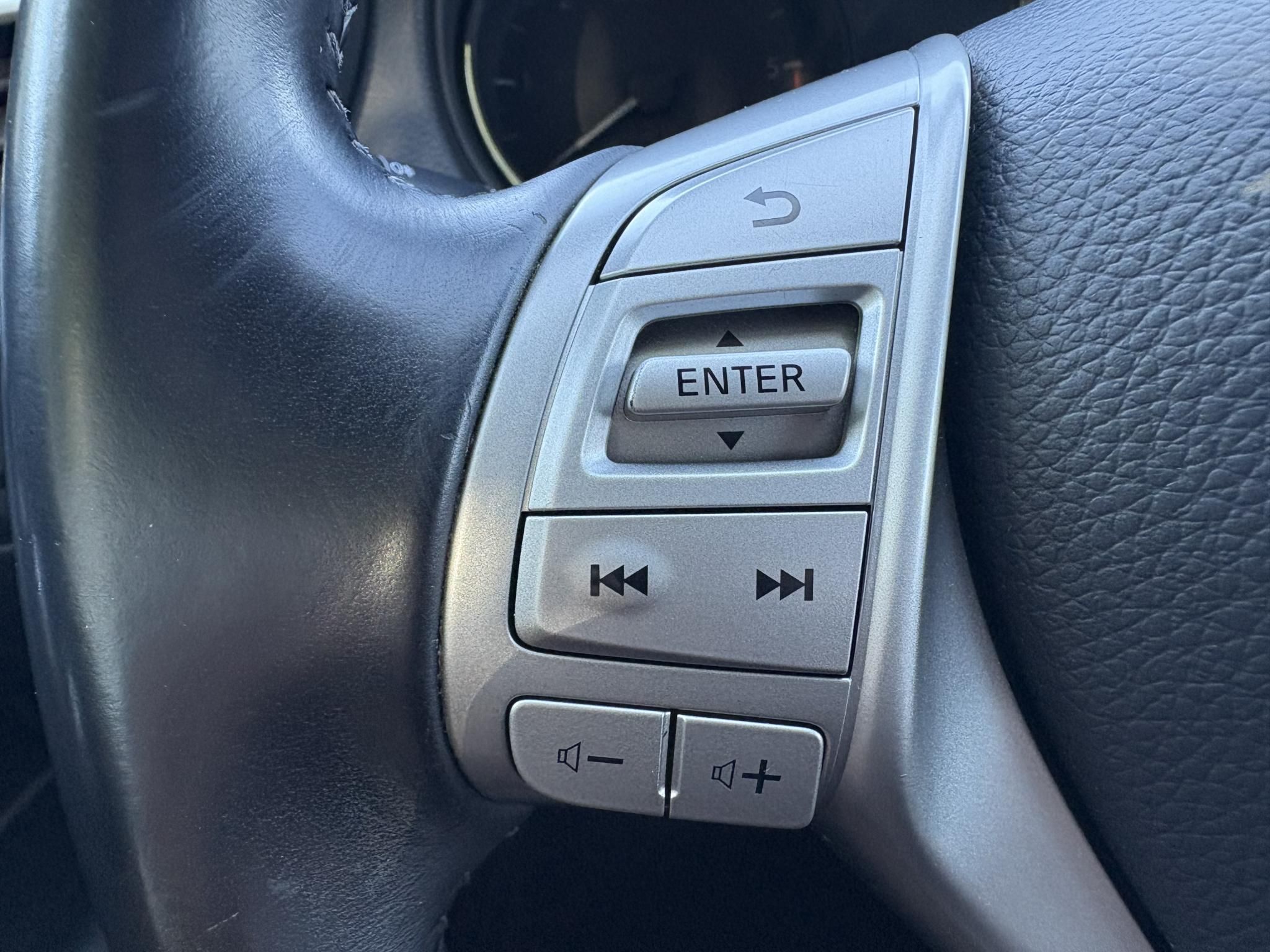 NISSAN QASHQAI 1.6 dCi Tekna 4WD 119e km. LED Tempomat Bluetooth Digitklíma MEGKÍMÉLT állapot!