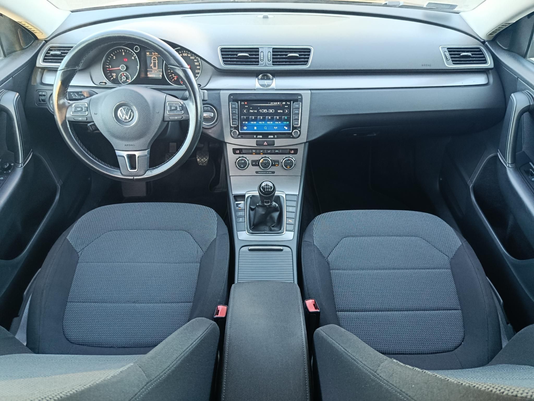 VOLKSWAGEN PASSAT Variant 1.6 CR TDI Comfortline BMT Klíma Tempomat Bluetooth Friss Műszaki!