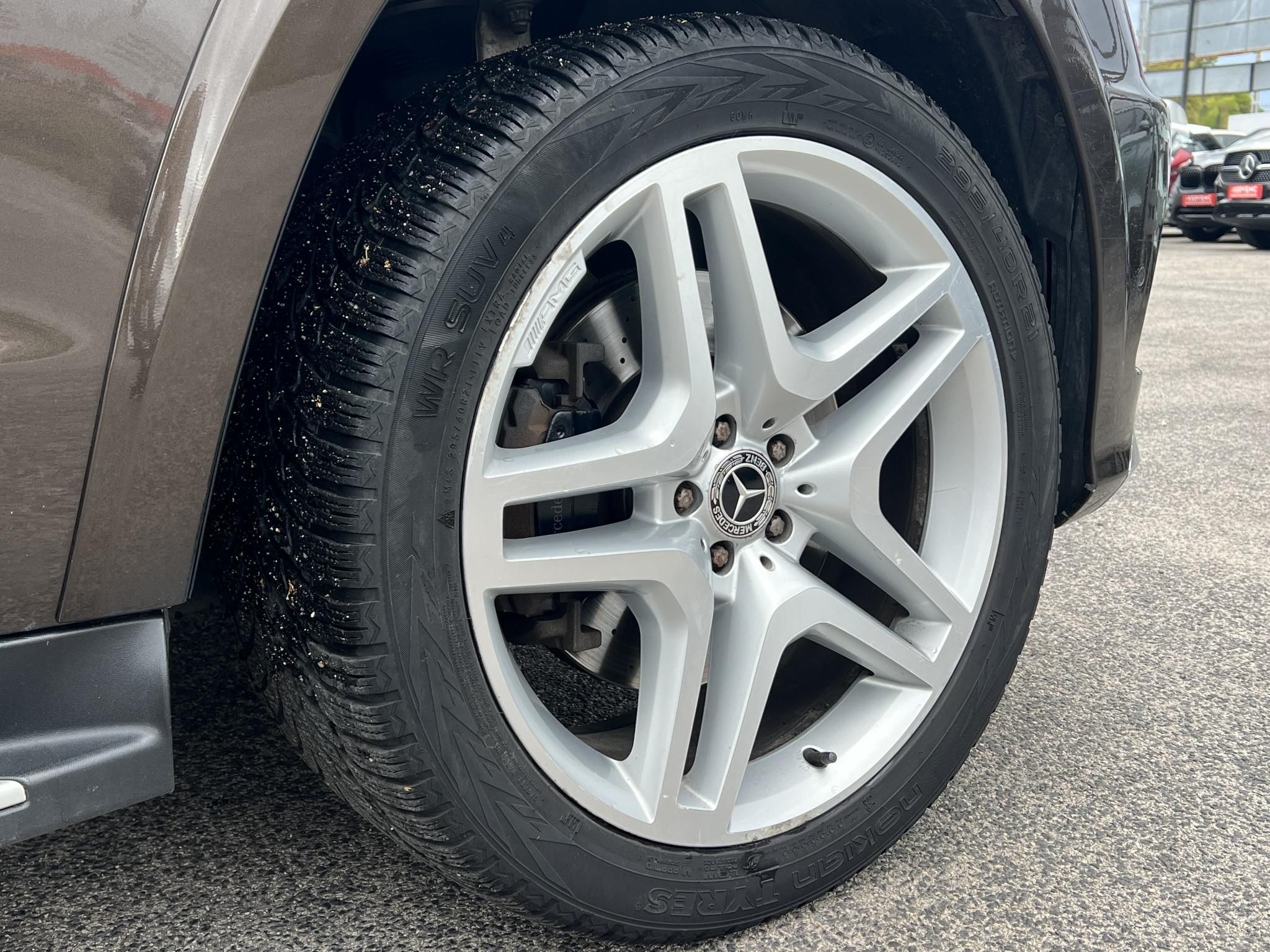 MERCEDES-BENZ GL 350 BlueTEC 4Matic (Automata) (7 személyes ) Magyarországi. AMG-csomag. Új légrugók!