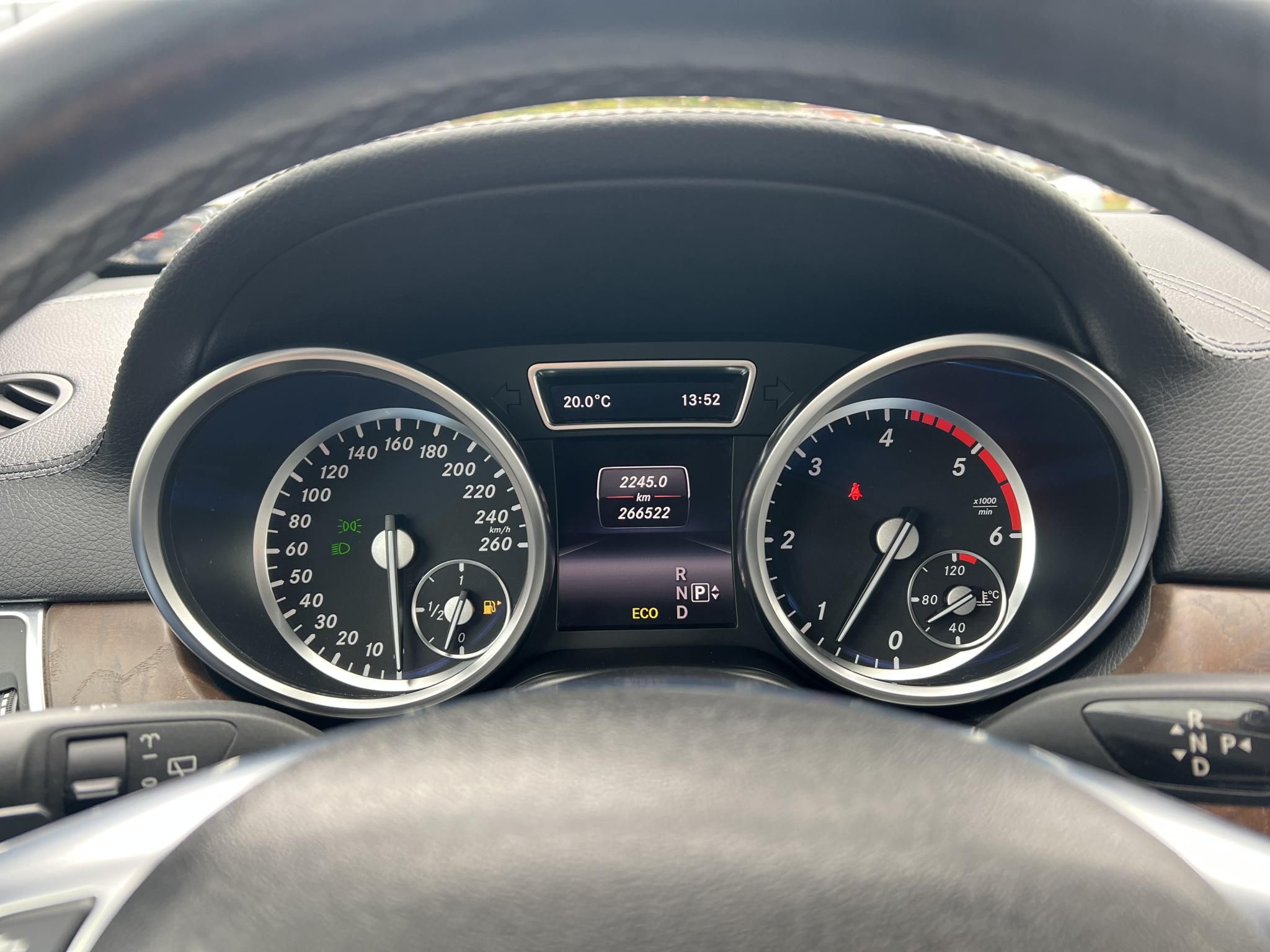 MERCEDES-BENZ GL 350 BlueTEC 4Matic (Automata) (7 személyes ) Magyarországi. AMG-csomag. Új légrugók!