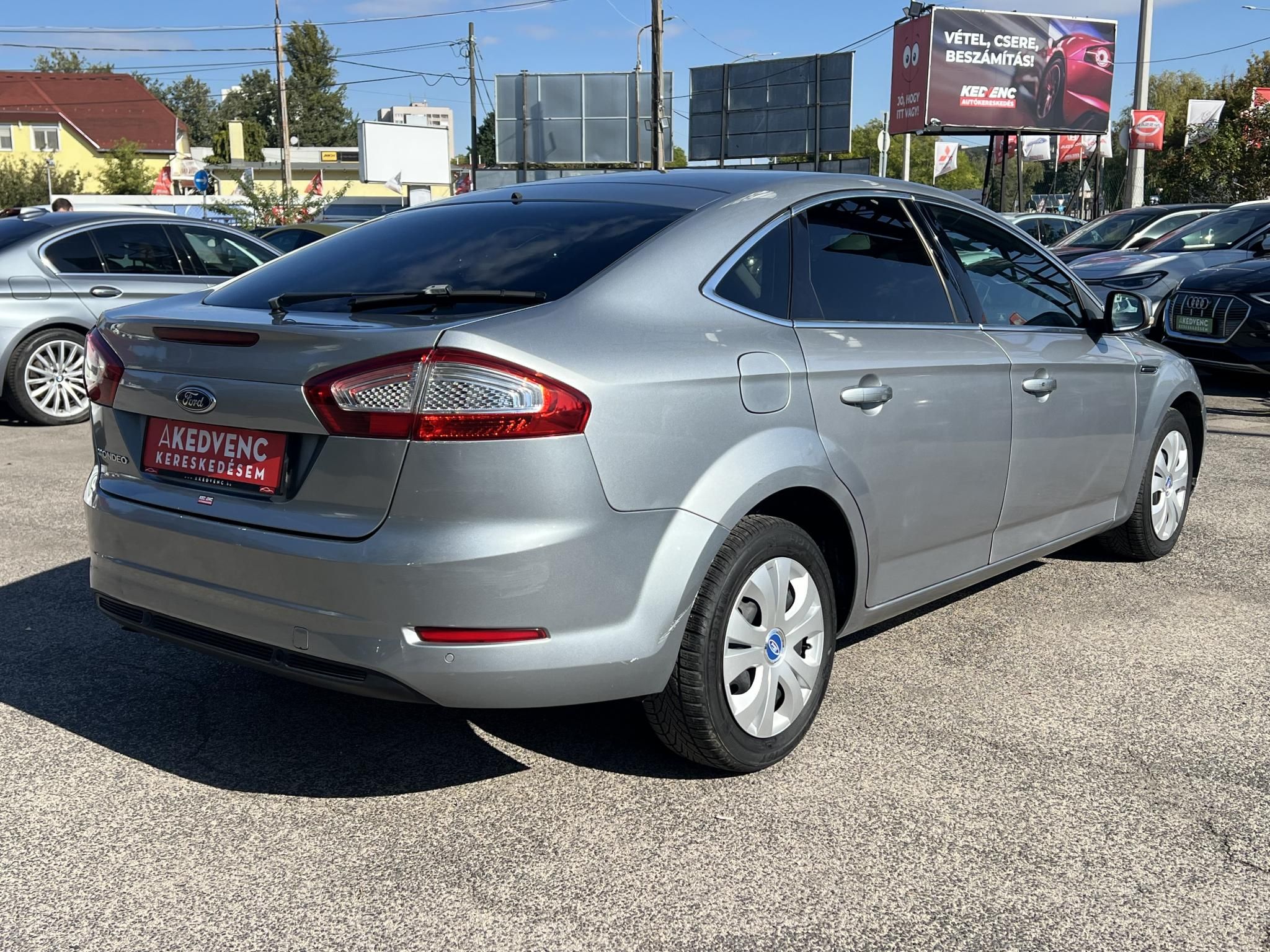FORD MONDEO 2.0 TDCi Titanium Powershift Xenon Tempomat Keyless Ülésfűtés/hűtés GARANCIÁLIS VÁLTÓ!