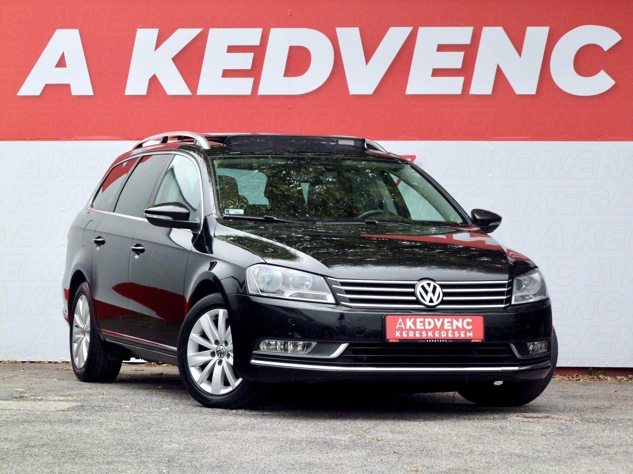 VOLKSWAGEN PASSAT VII Variant 1.6 CR TDI Comfortline BMT DSG M.o.-i. Panorámatető Tempomat Ülésfűtés Bluetooth Vezérlés cserélve!