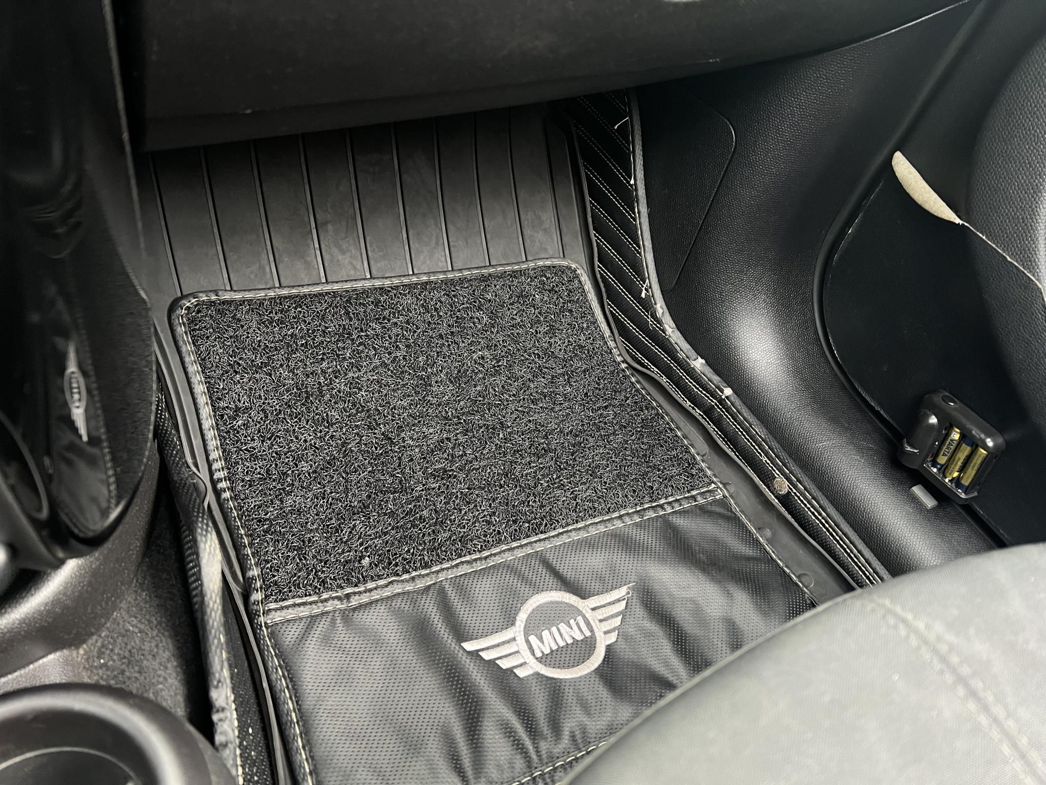 MINI COUNTRYMAN Cooper1.6 S ALL4 (Automata) Magyarországi Xenon Panorámatető Ülésfűtés Tempomat Kormányváltó