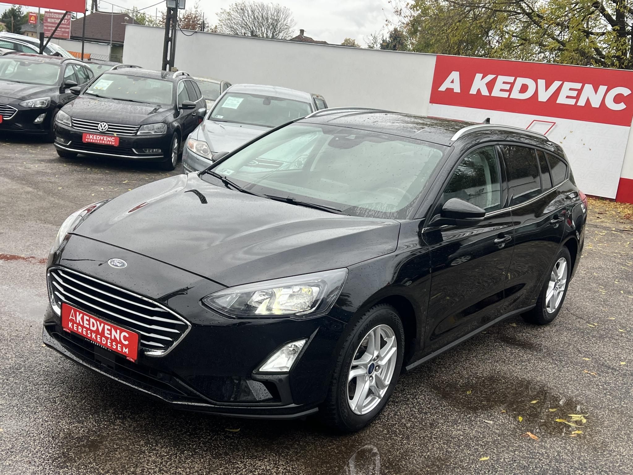 FORD FOCUS 1.0 EcoBoost Connected M.o.-i. 1.tul. Márkaszervizelt! Carplay