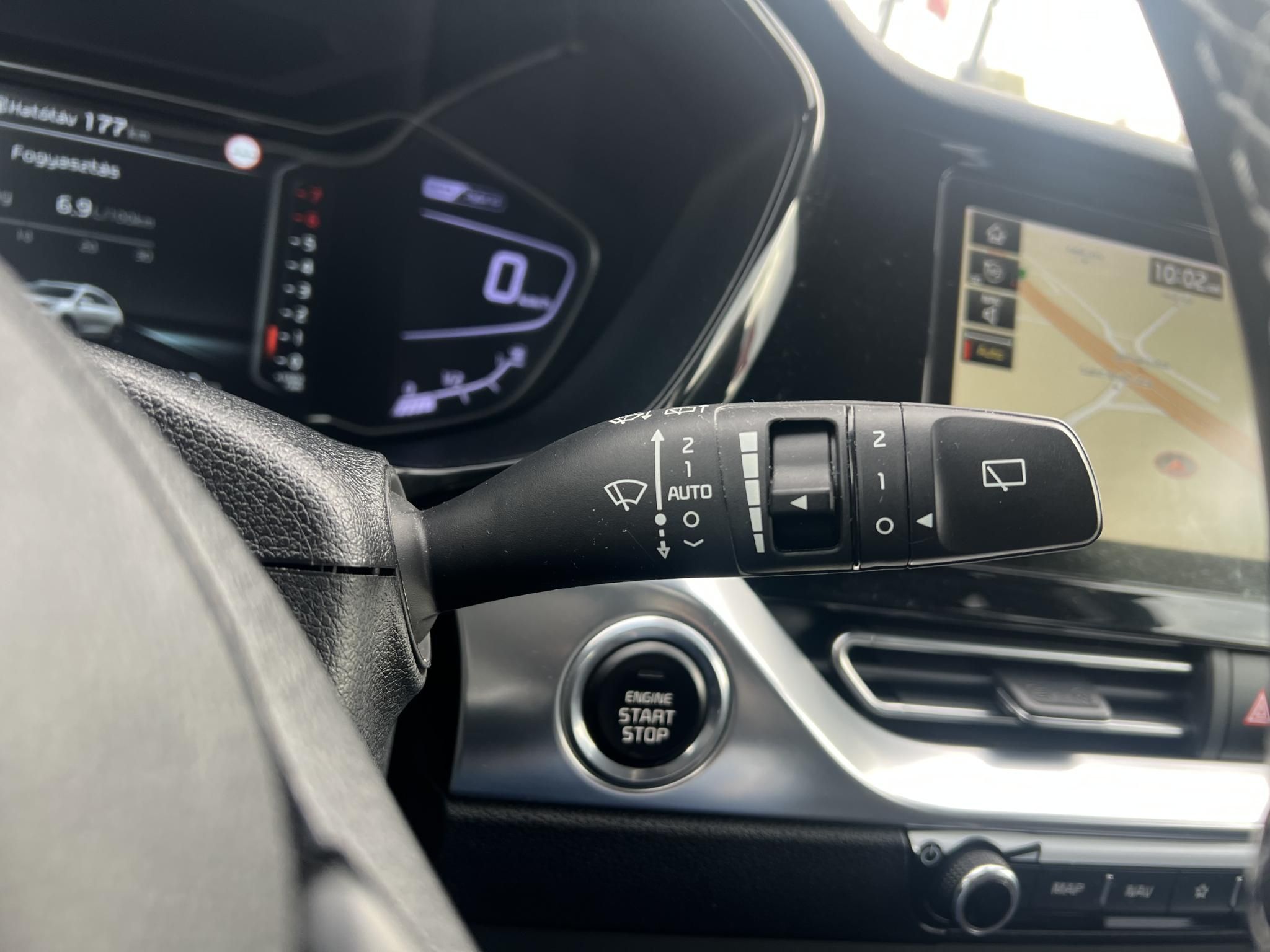 KIA NIRO HEV 1.6 GDI Gold DCT JBL