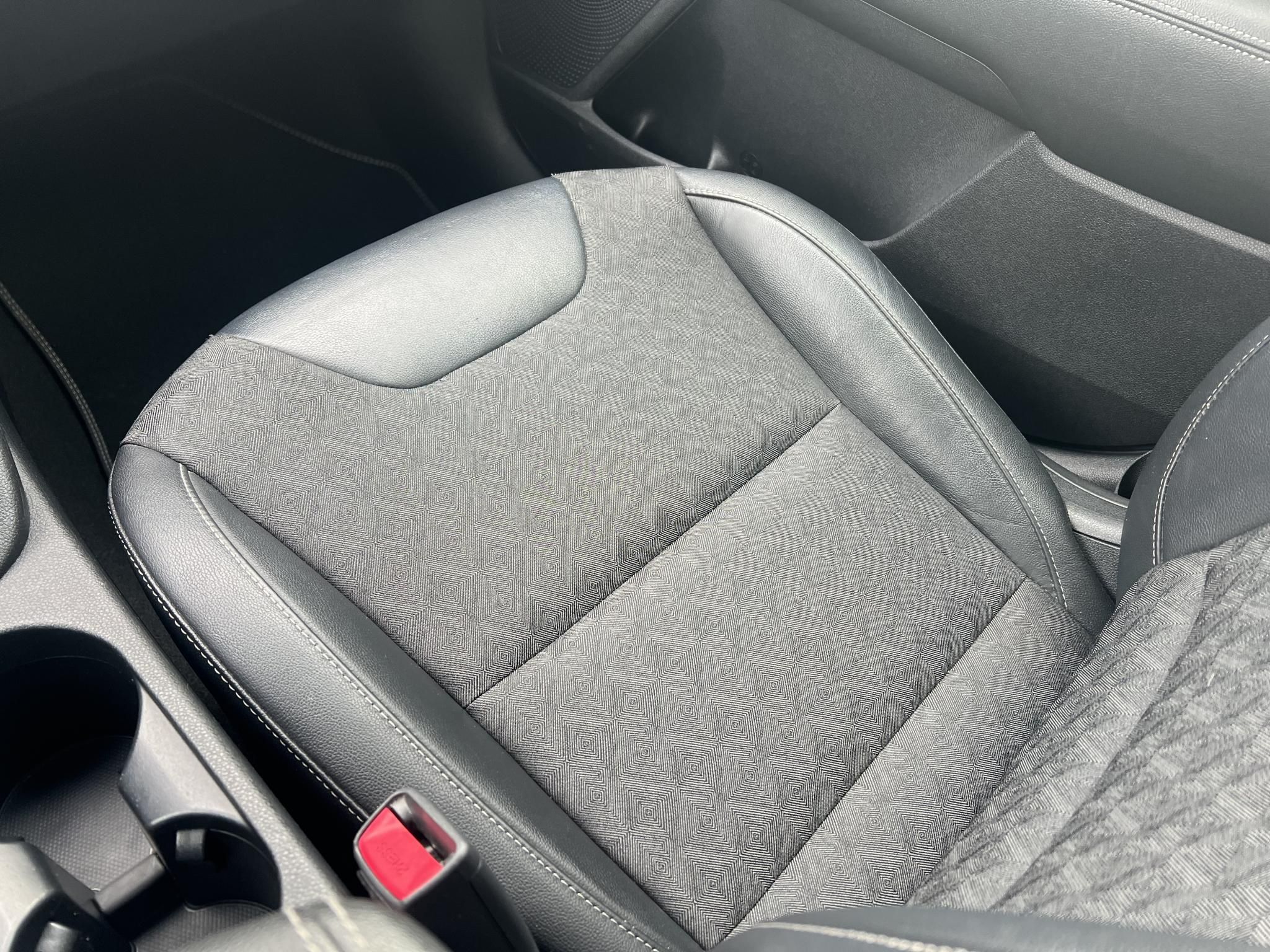 KIA NIRO HEV 1.6 GDI Gold DCT JBL