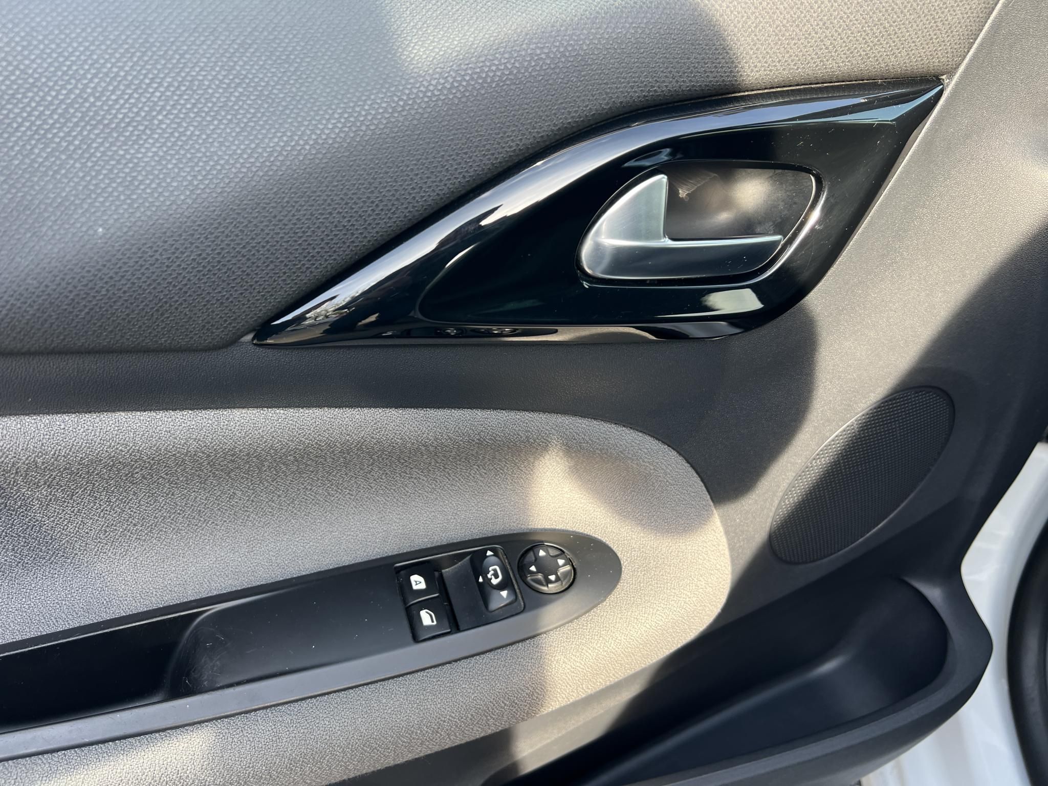 CITROEN DS3 1.6 THP Sport Tempomat Digitklíma Kamera Szervizelt!