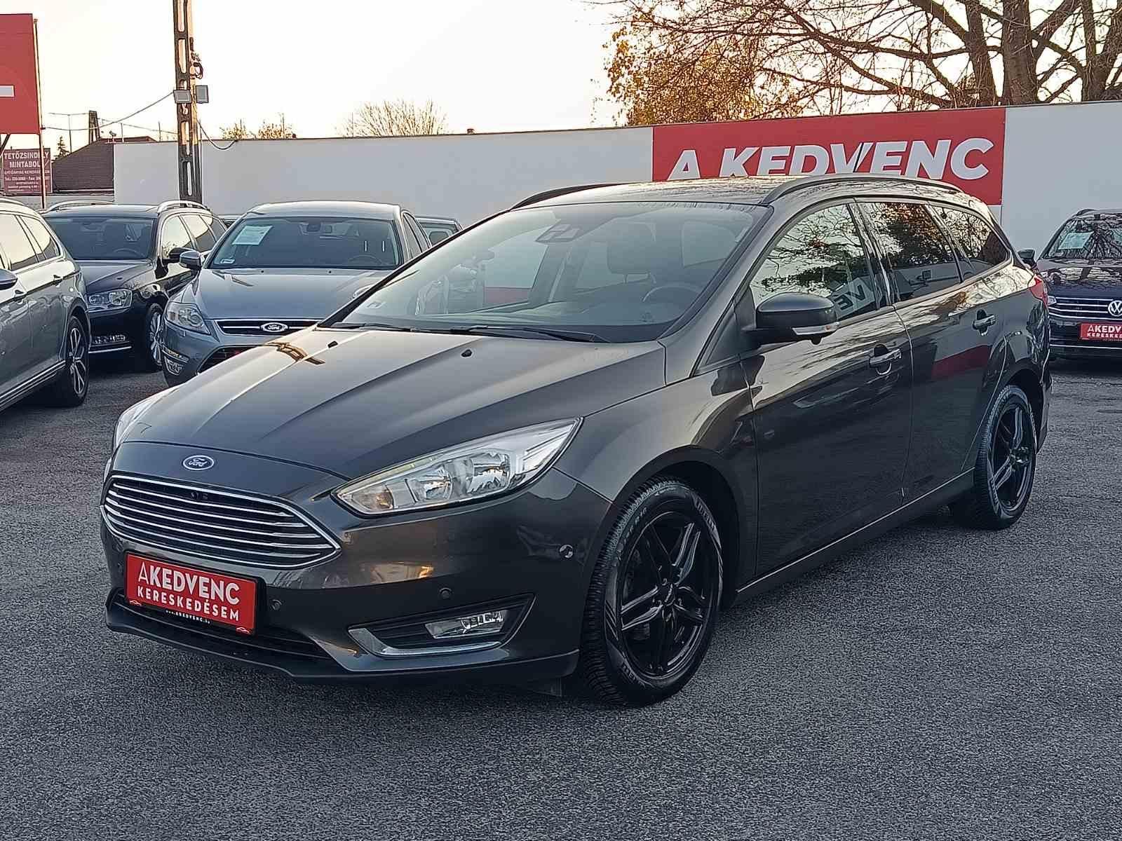 FORD FOCUS 1.0 EcoBoost Technology S S Klíma Tempomat Bluetooth Carplay Parkolóasszisztens 360 kamera!