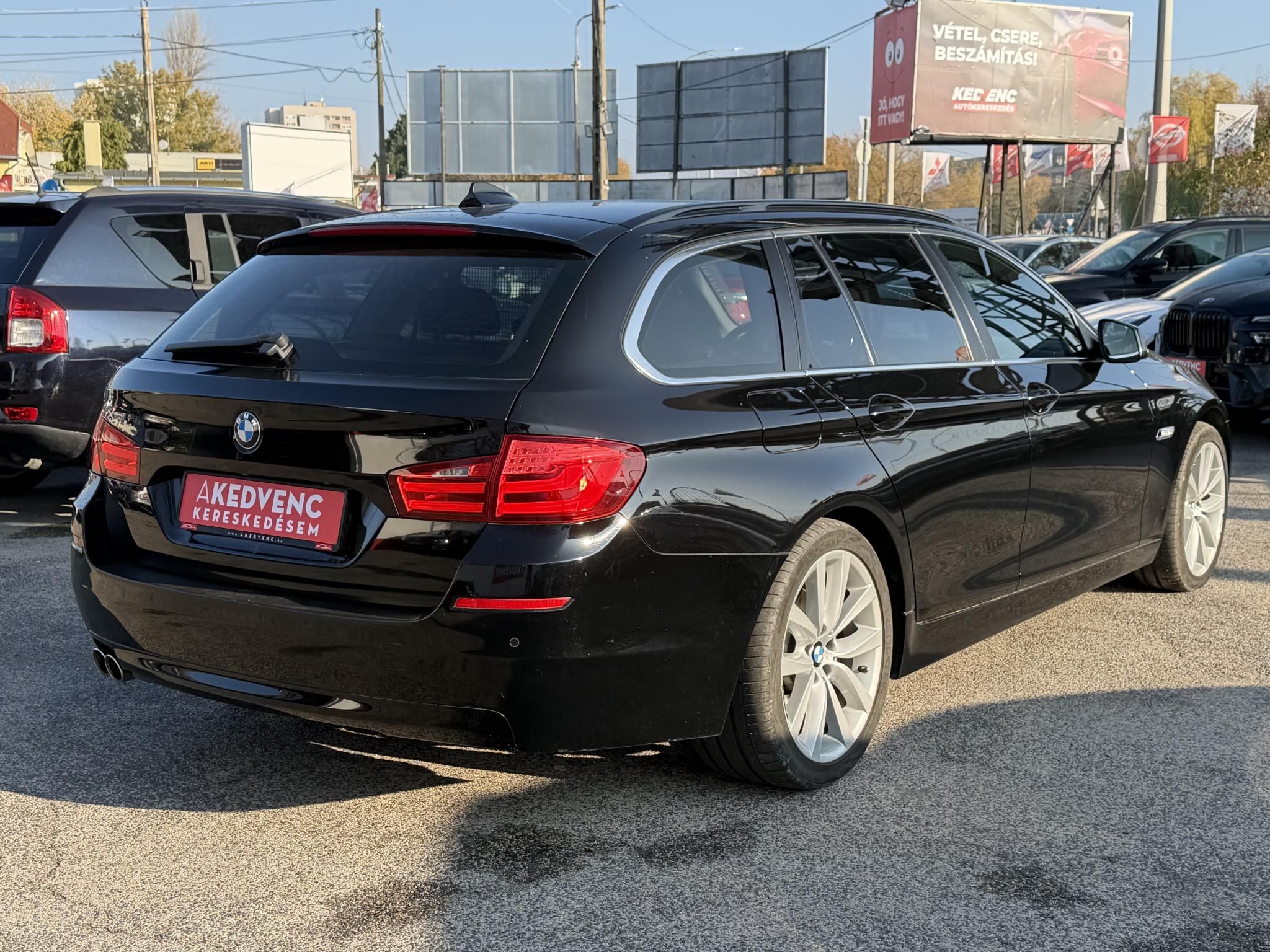 BMW 525d xDrive Touring (Automata) Xenon Tempomat Ülésfűtés PDC Navi Vezérlés cserélve!
