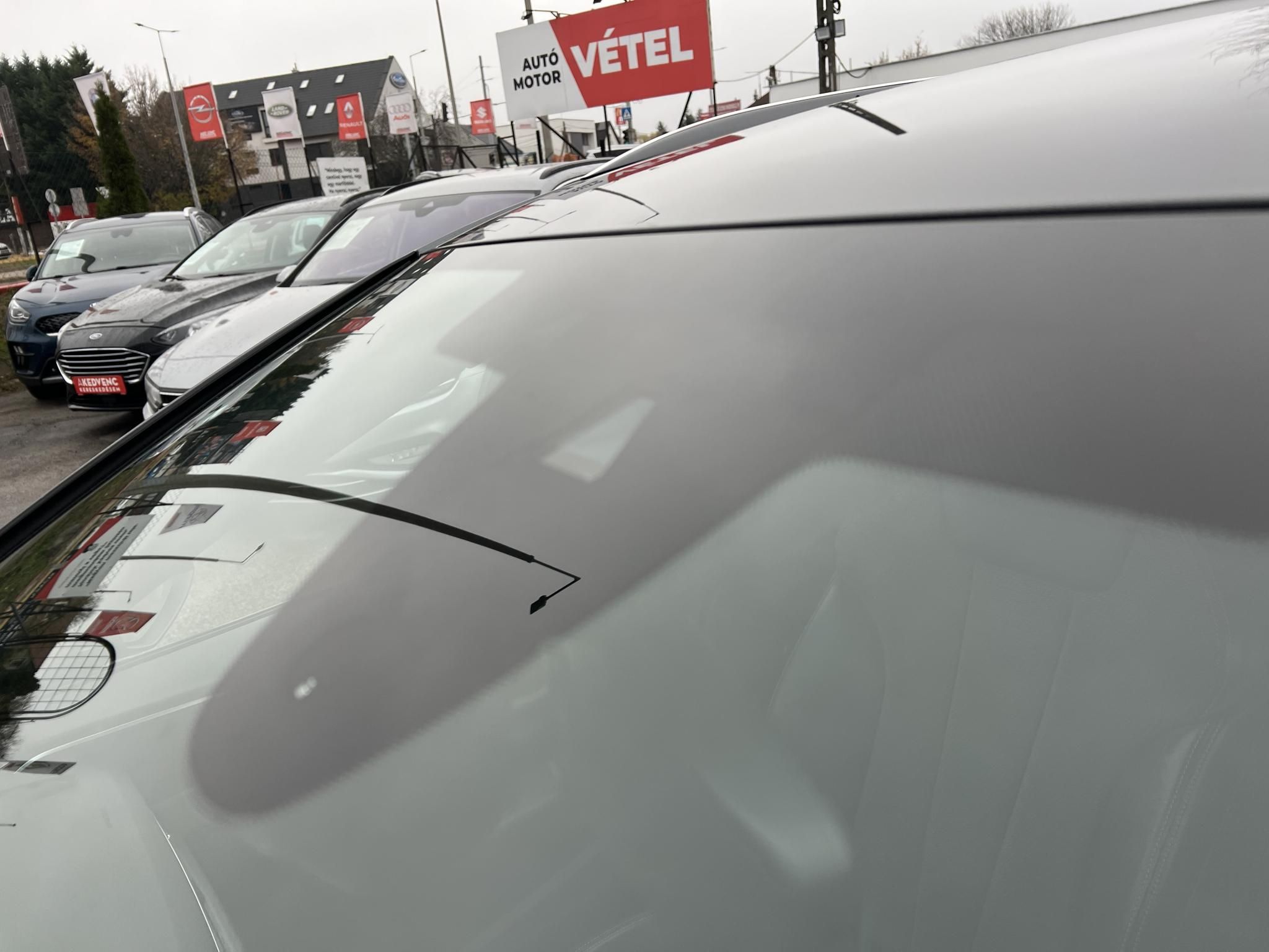 AUDI A4 Avant 3.0 TDI Sport quattro Tiptronic ic S-line LED Virtual Cockpit Távtartó Memória Kamera Vonóhorog Szervizelt!