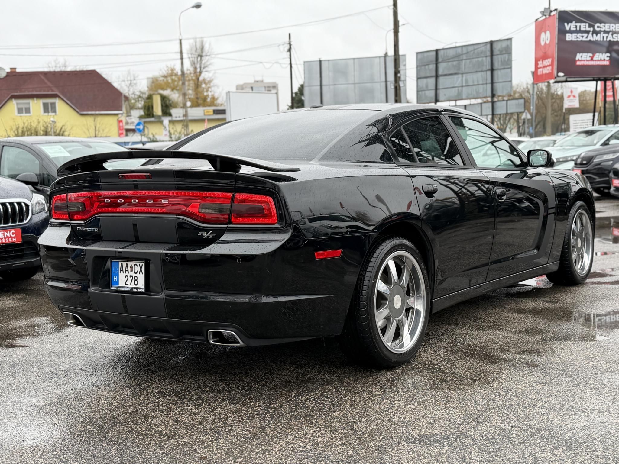DODGE CHARGER 5.7 Hemi R/T