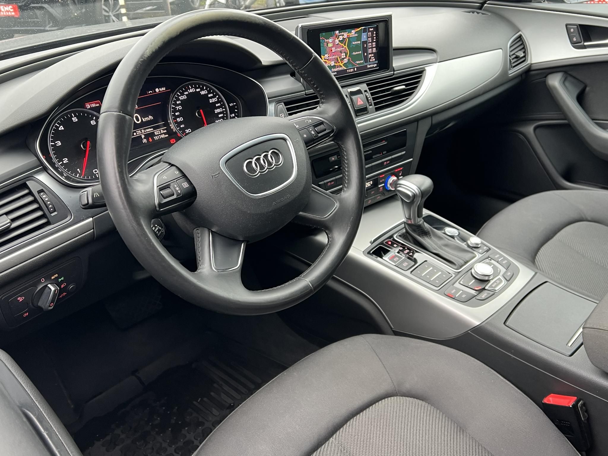 AUDI A6 Avant 2.0 TFSI multitronic ACC Xenon Navi Memória Kamera Vezetett szervizkönyv!