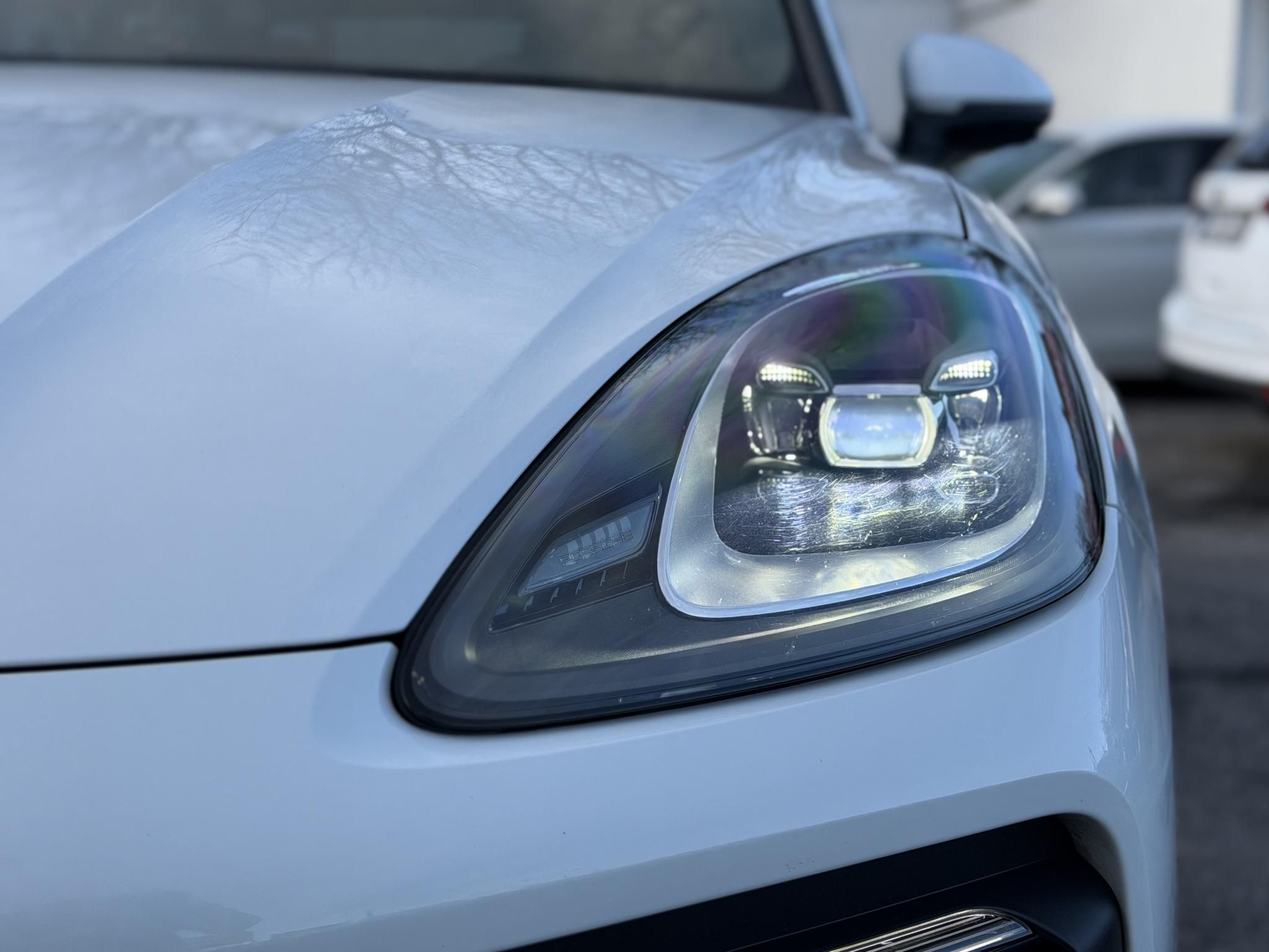 PORSCHE CAYENNE Coupé E-Hybrid Tiptronic ic 48e km. Sérülésmentes. 2027.12-ig zöld rendszám