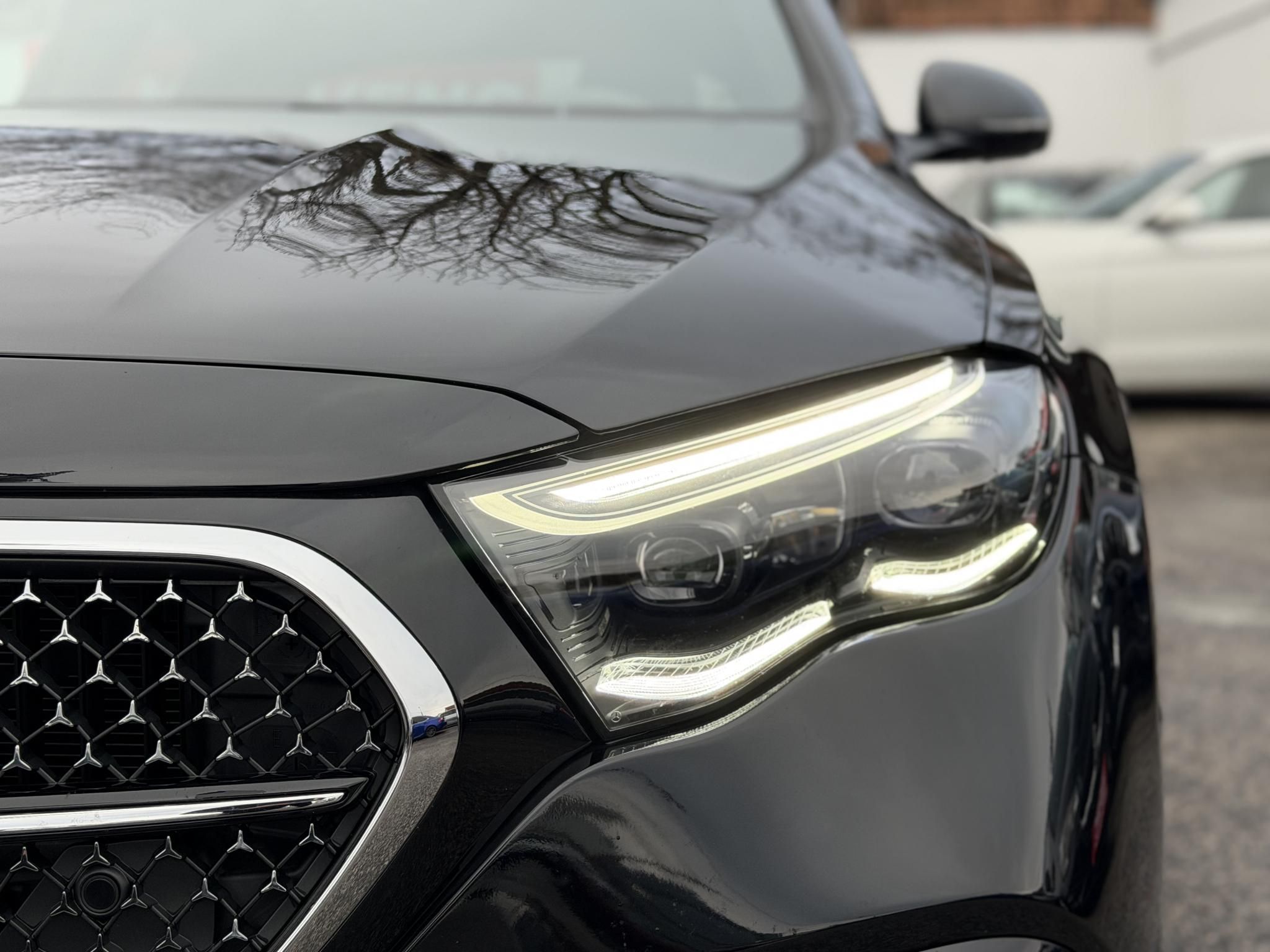 MERCEDES-BENZ E 300 de 9G-TRONIC Plug-in hybrid AMG csomag. ÁFÁS! 4D Burmester hifi!