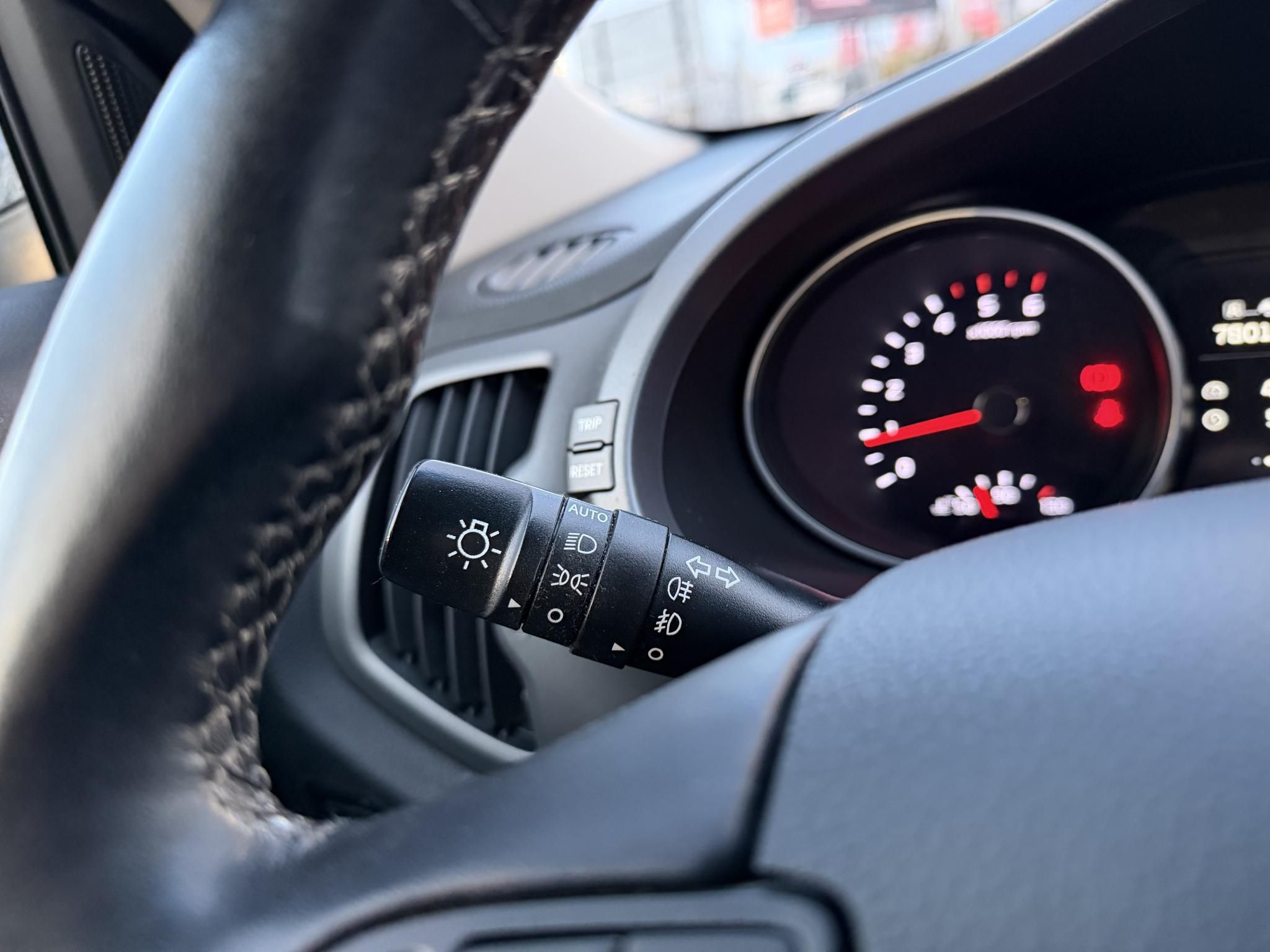 KIA SPORTAGE 2.0 CRDi LX 4x4 (Automata) Magasan felszerelt. Difizár. Téli-nyári gumi garnitúra!