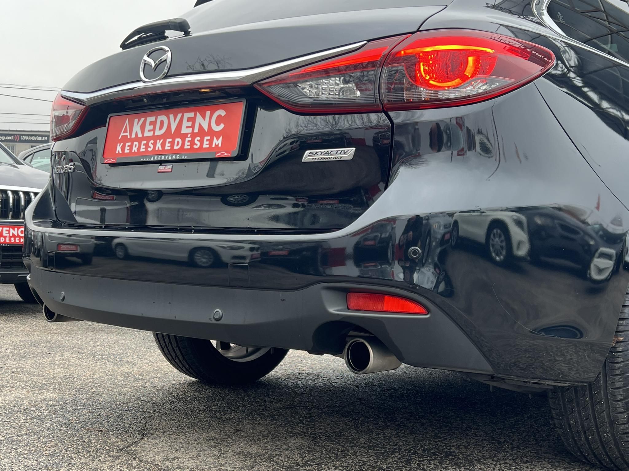 MAZDA 6 Sportkombi 2.2 CD Revolution Top (Automata) Sávtartó Head-up Napfénytető Fehér bőr Tolatókamera F1 Váltó!